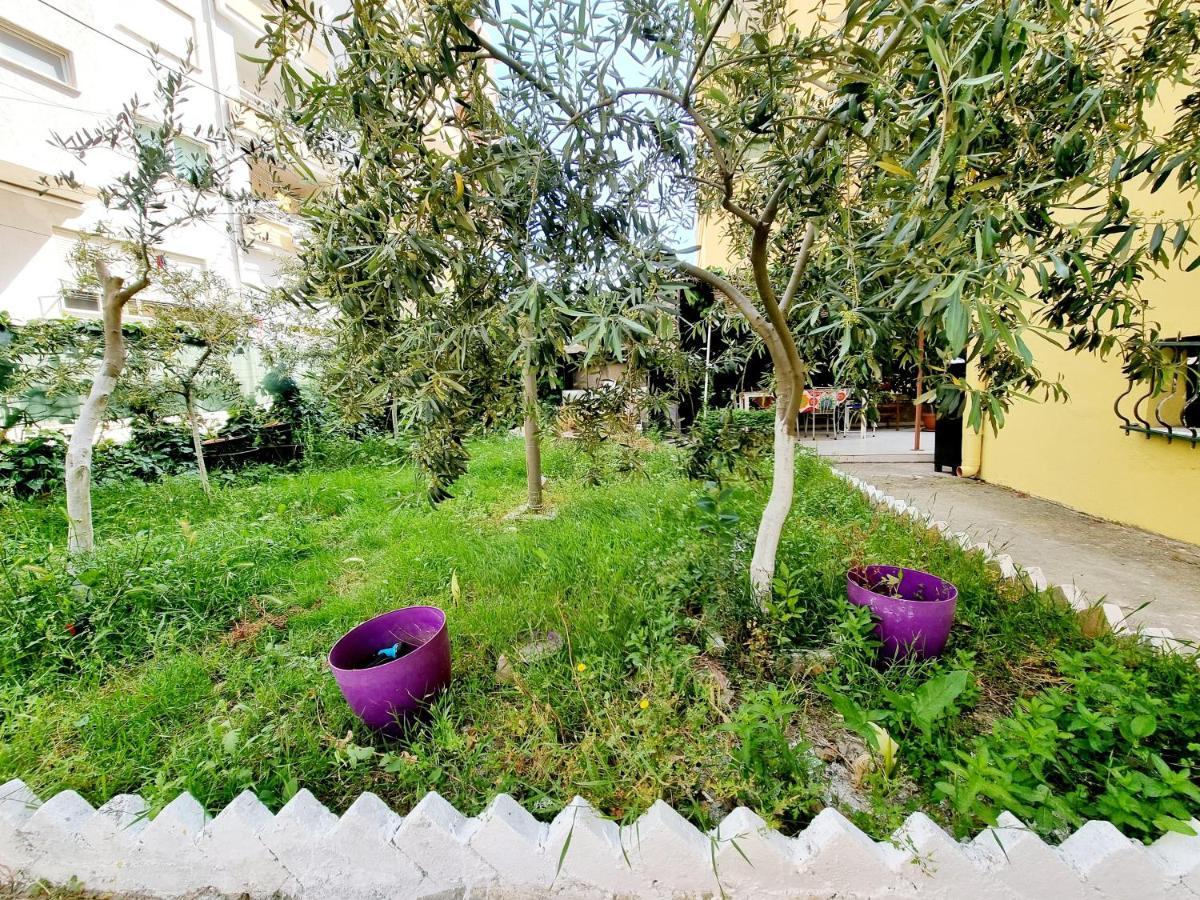 Vacation Home Near The Sea Дуррес Екстер'єр фото